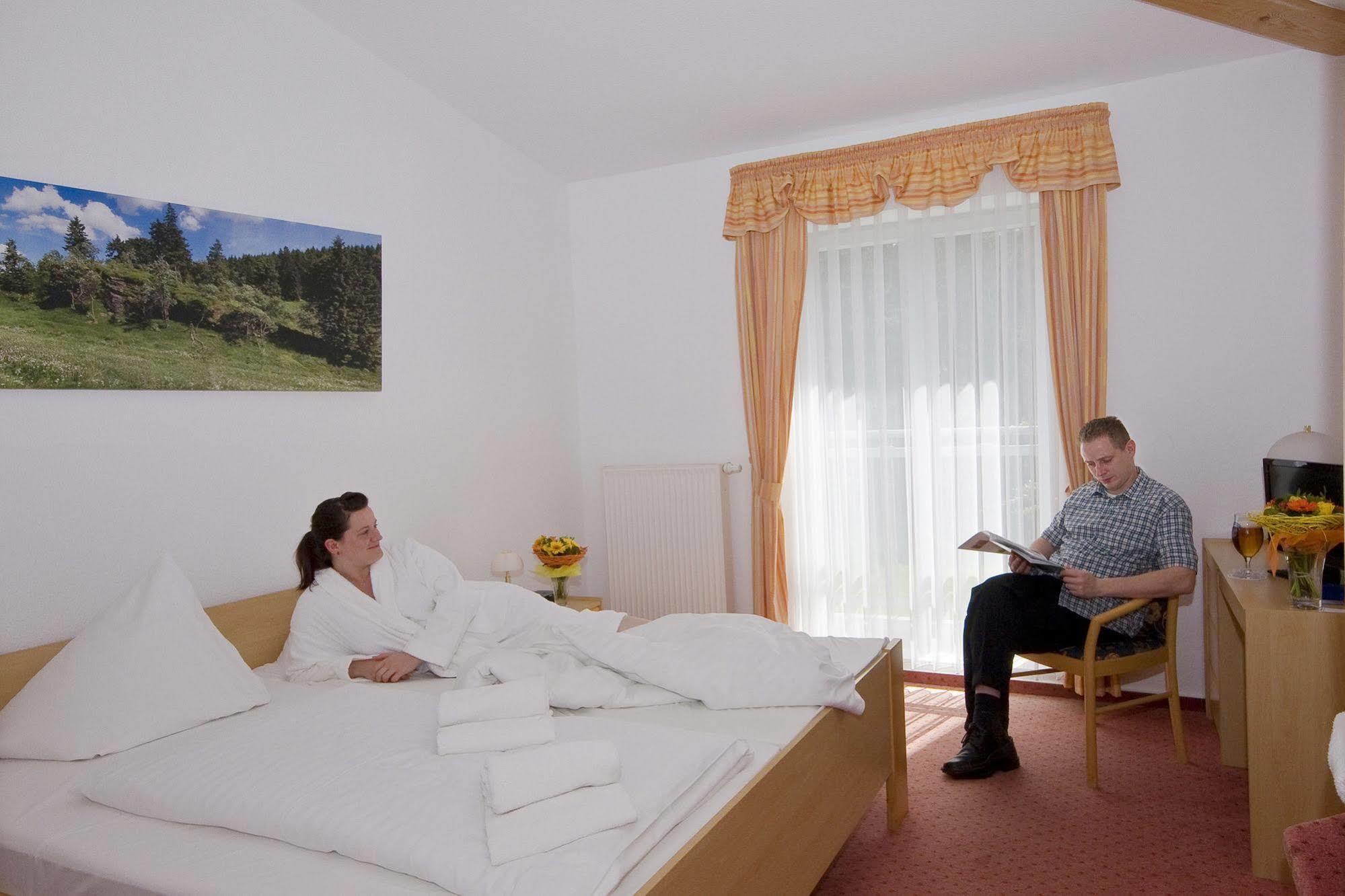 מאסרברג Hotel Haus Oberland מראה חיצוני תמונה